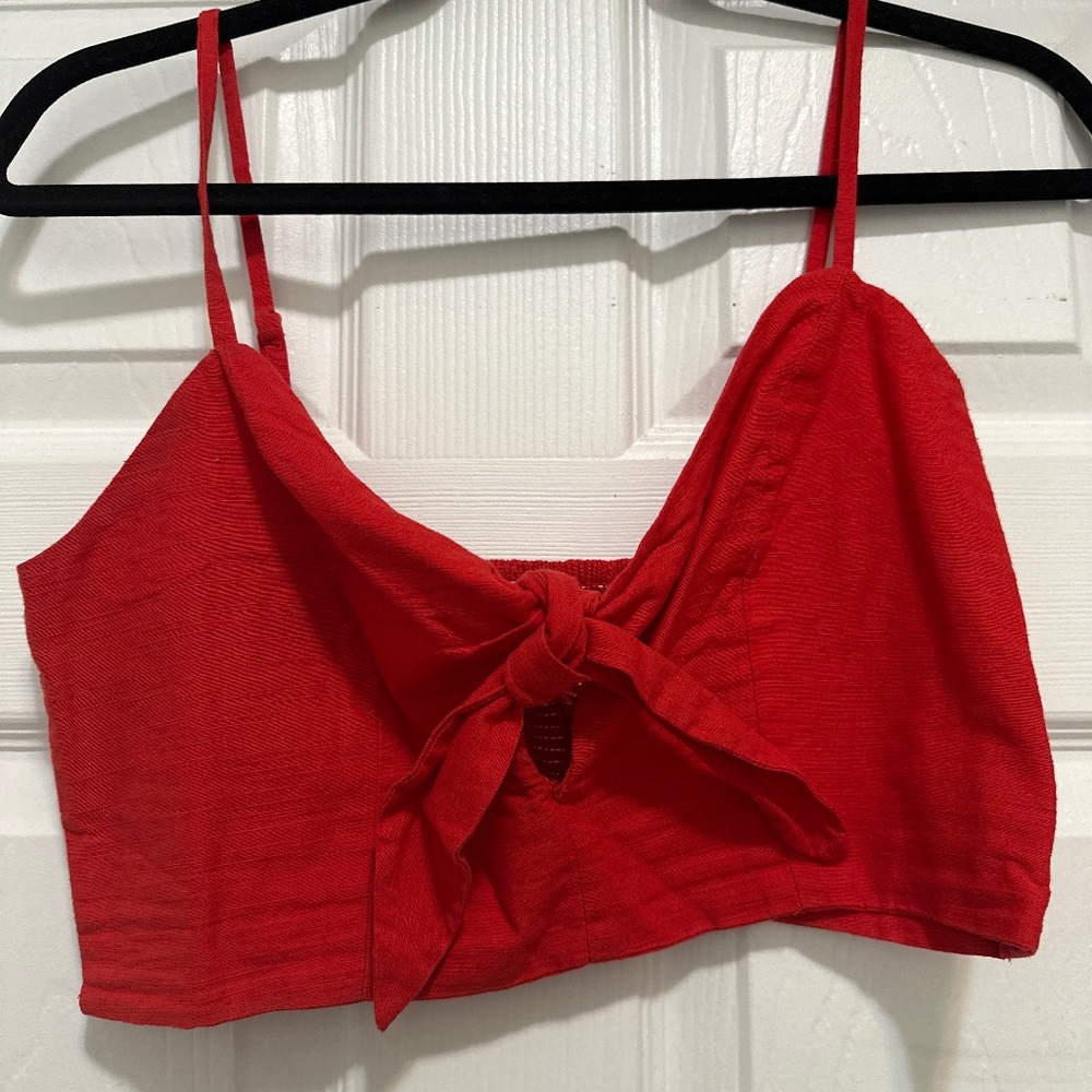 Urban Outfitters Linen Red Crop Top, M